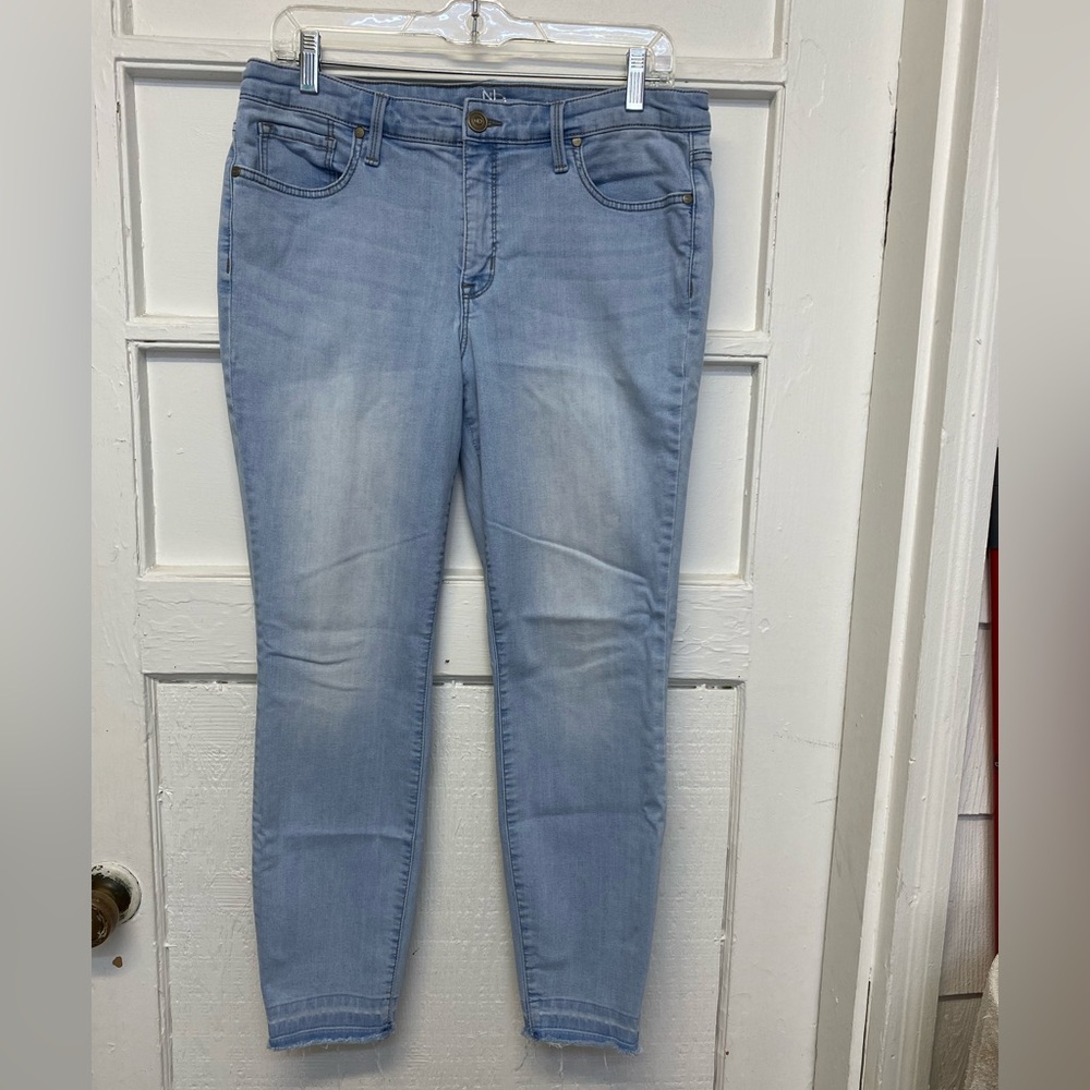 New direction light blue white wash high raise skinny jeans women’s size 12R